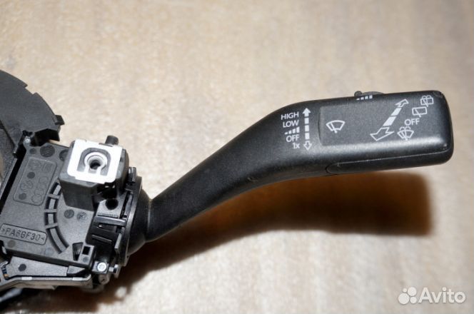 Переключатель подрулевой Фольксваген Гольф 6