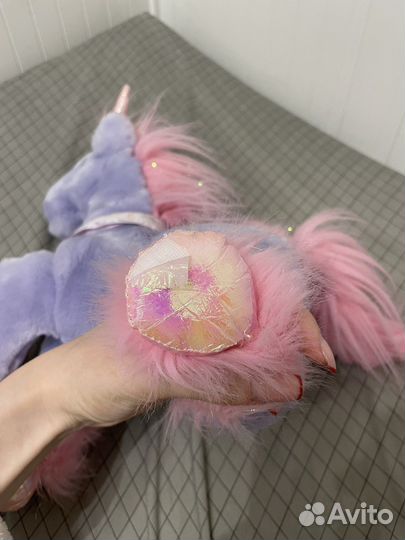 Плюшевый единорог