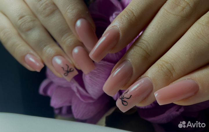 Нужна модель на маникюр