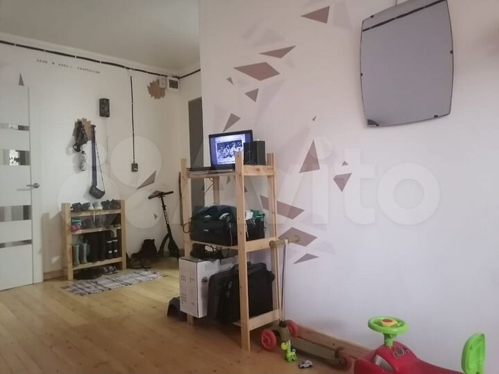 2-к. квартира, 42,7 м², 2/5 эт.