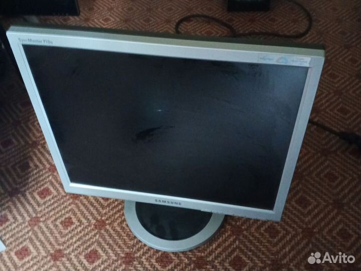 Монитор Samsung и LG