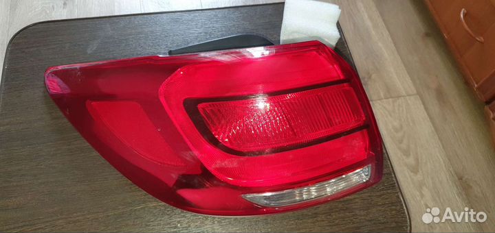 Задний левый фонарь kia sportage 3