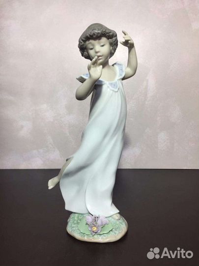 Фарфоровые статуэтки Lladro