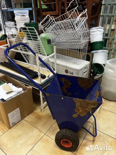 Тележка-дозатор для сыпучих