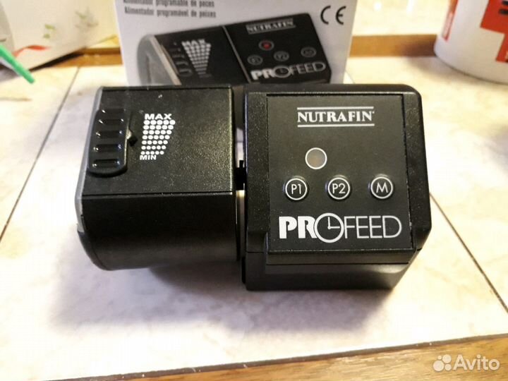 Автоматическая кормушка для рыб