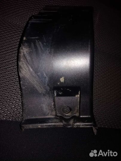 Молдинг переднего правого крыла hyundai santa fe 2