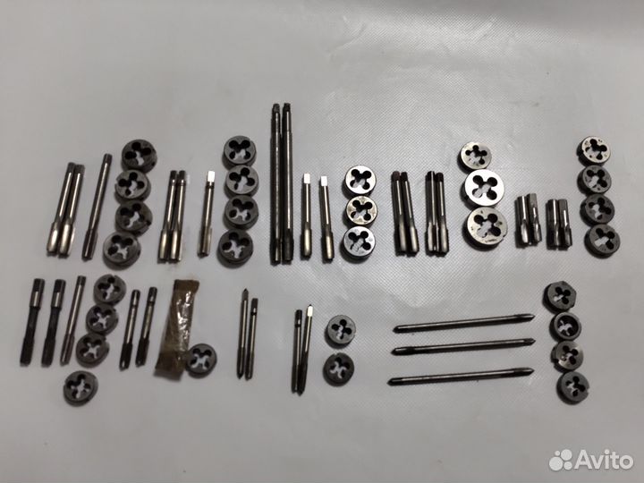 Метчики и плашки СССР М7, М9, М11