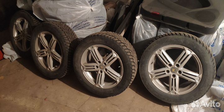 Колеса в сборе r17 зимние 5 112