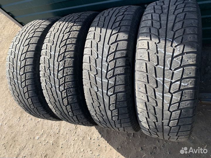 Michelin MXL 235/65 R17