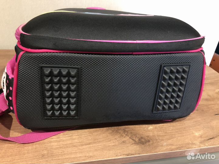 Рюкзак школьный для девочки 1 класс