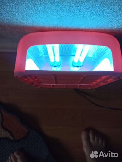 Уф лампа для ногтей