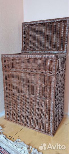 Корзина плетеная с крышкой
