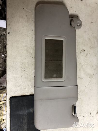 Солнцезащитный козырек Renault Logan 2