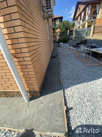 Устройство отмостки дома