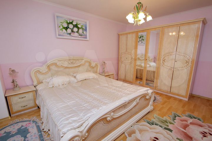 4-к. квартира, 134 м², 4/6 эт.