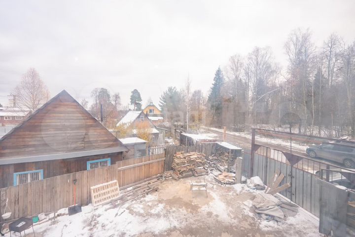 Дом 98,4 м² на участке 5,1 сот.