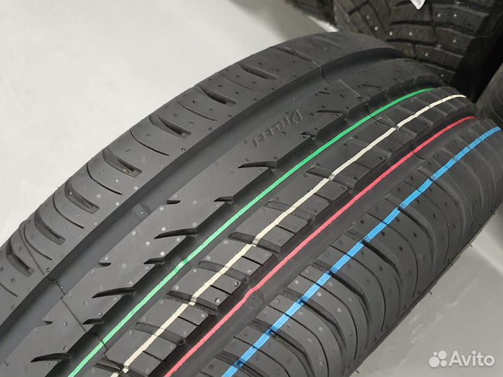 Viatti Strada Asimmetrico V-130 215/50 R17