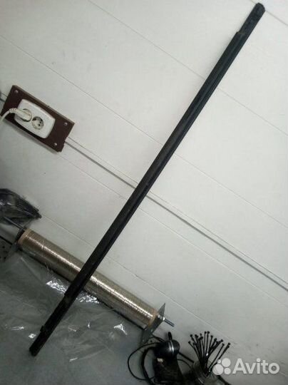 Накладка стекла передняя правая Mazda Cx-7