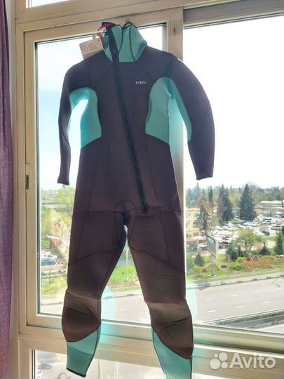 Гидрокостюм женский 5 мм