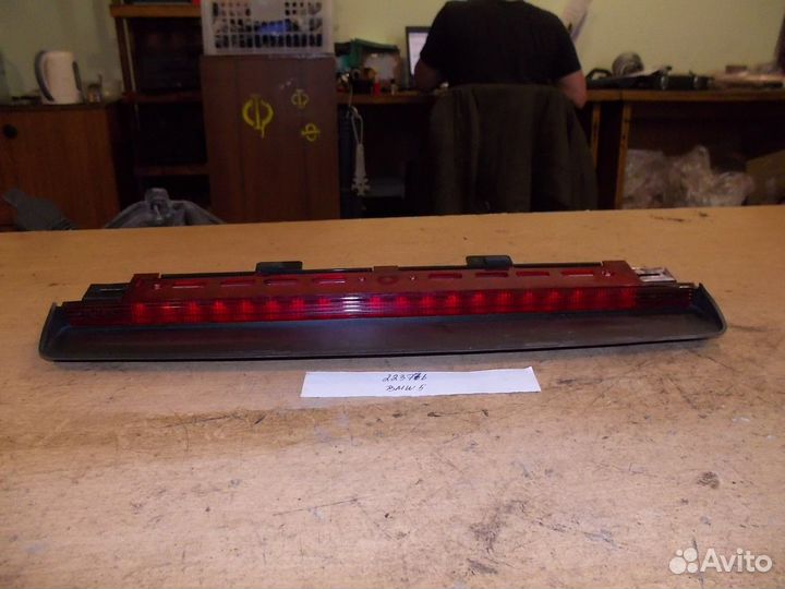 Дополнительный стоп-сигнал (BMW 5)