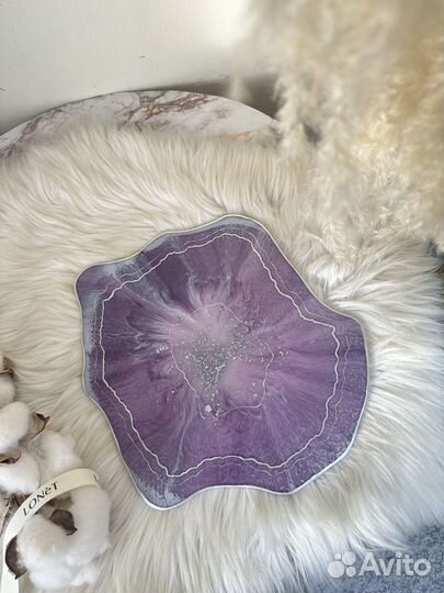 Тарелка декоративная для подачи на подарок