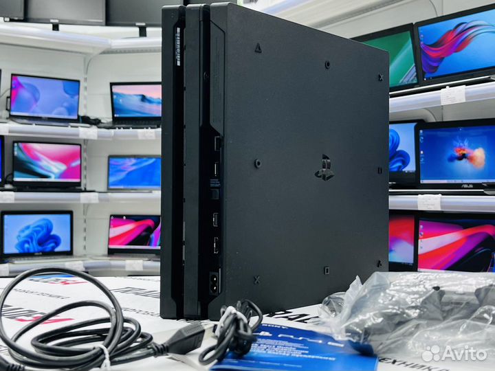 PS4 Pro 7208 1TB Как Новая