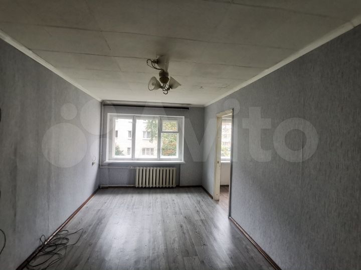 2-к. квартира, 44 м², 2/4 эт.