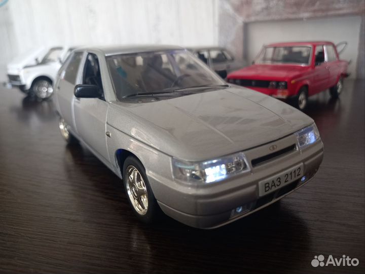 LADA 2112 модель металлическая Технопарк