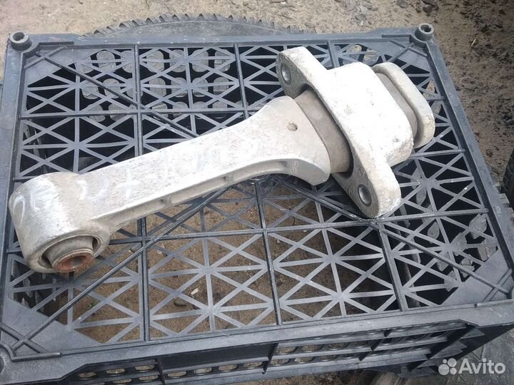 Kia sportage 3 опора двигателя