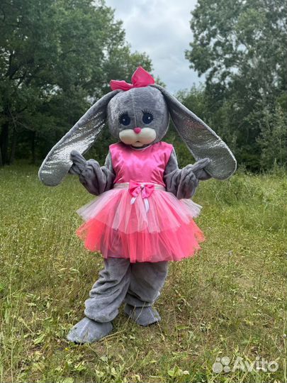 Поздравление от Мишки Тедди и от Зайки Милашки