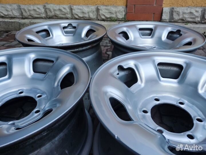 Диски Nissan Patrol r16