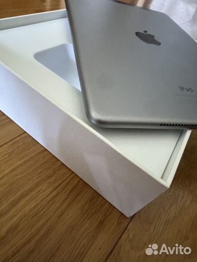 iPad air 2 32gb sim