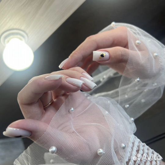 Маникюр гель-лак в салоне