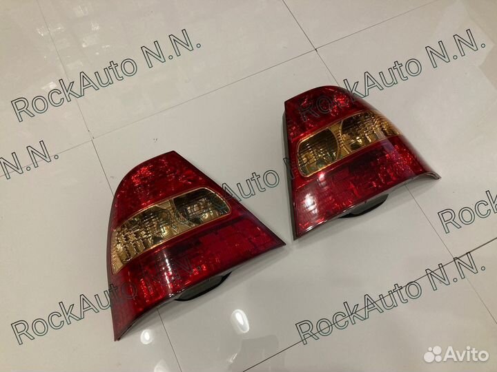 Фонарь задний (1шт) Toyota Corolla 120 (2000-2002)