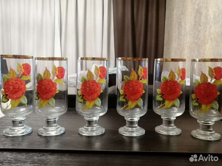 Набор стаканов