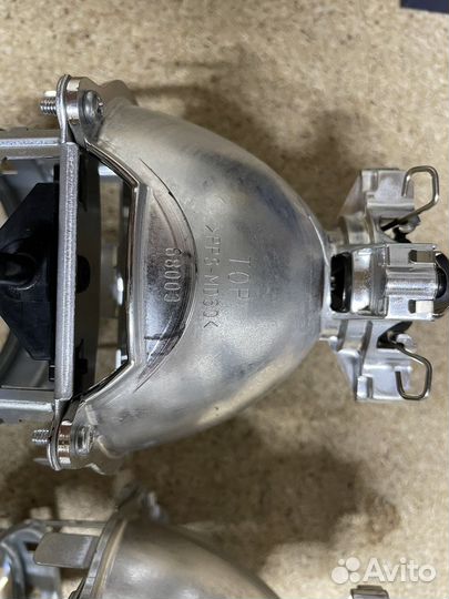 Продам ксеноновые линзы на lexus rx 2013