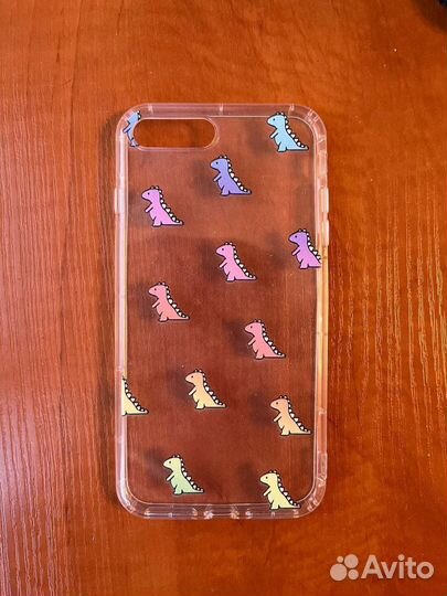 Чехол на iPhone