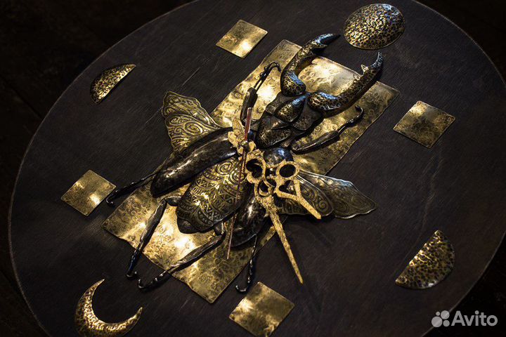 Часы настенные