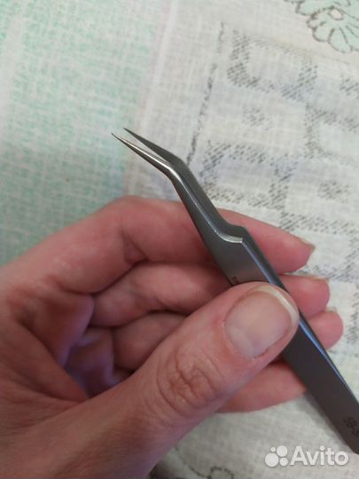 Пинцет для ресниц