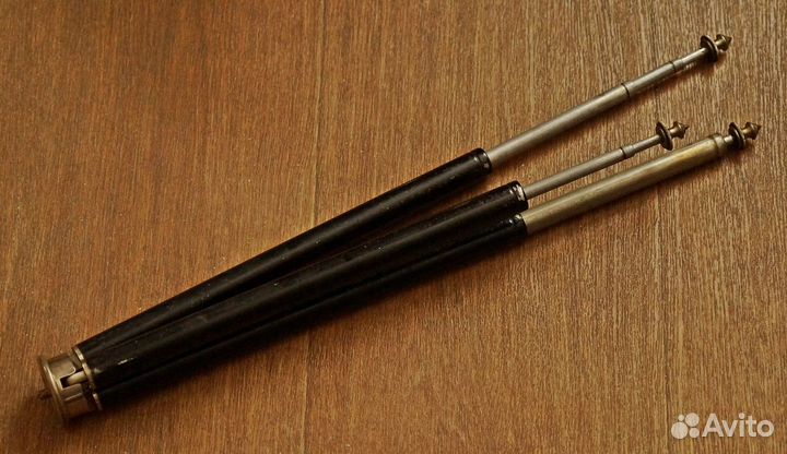 Штатив, ремень, кофр, держатель зонта, лампы и др