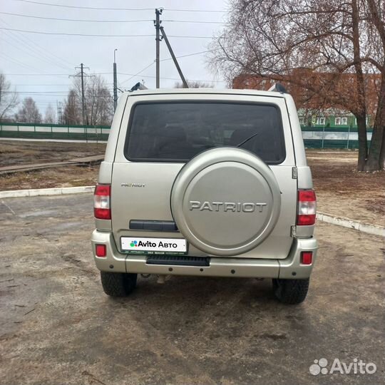 УАЗ Patriot 2.7 МТ, 2014, 135 000 км