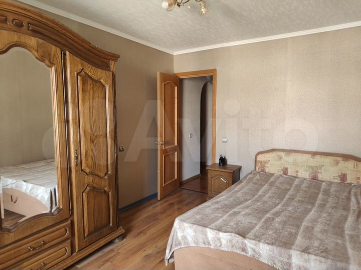 2-к. квартира, 50 м², 9/9 эт.