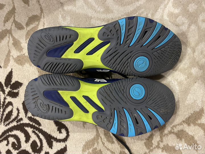 Asics netburner ballistic FF 2