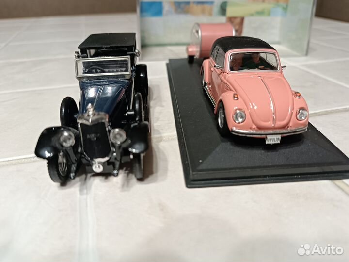 Модели автомобилей в масштабе 1:43 2 шт