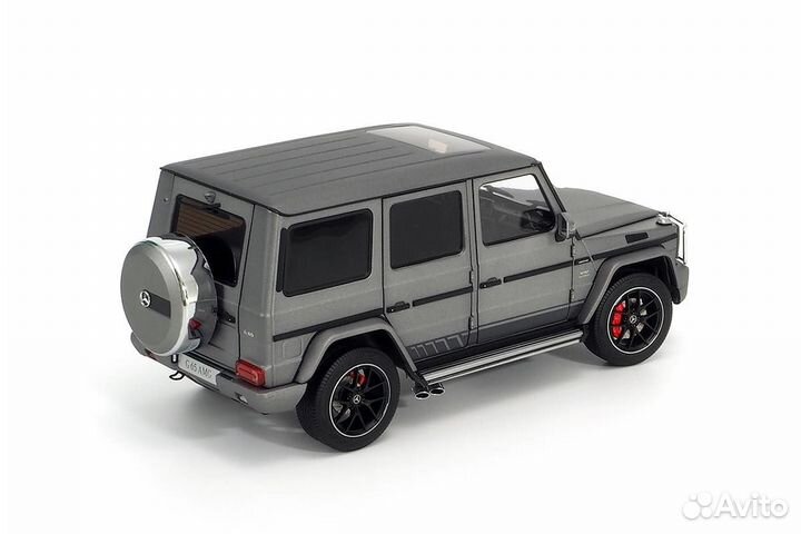 Mercedes AMG G 65 Almost Real 1/18