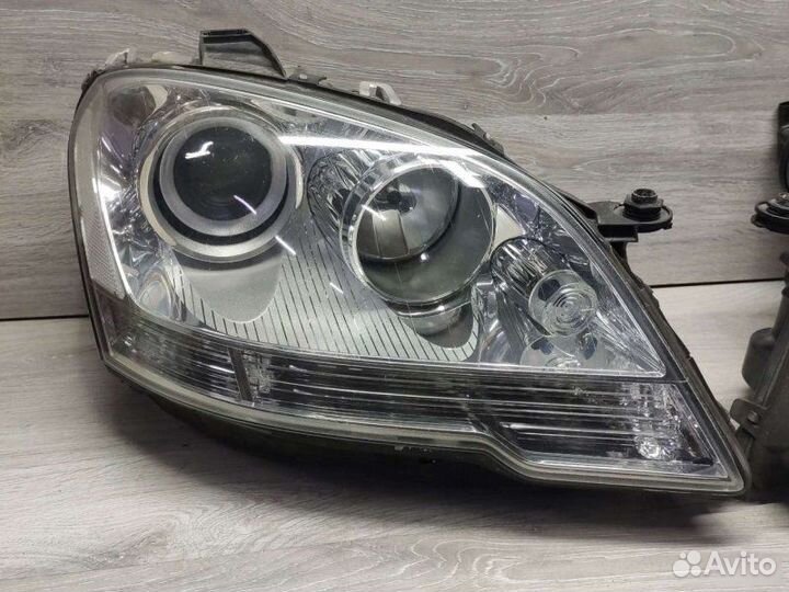Фара Mercedes M W164