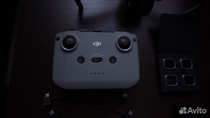 DJI AIR 2s fly more combo