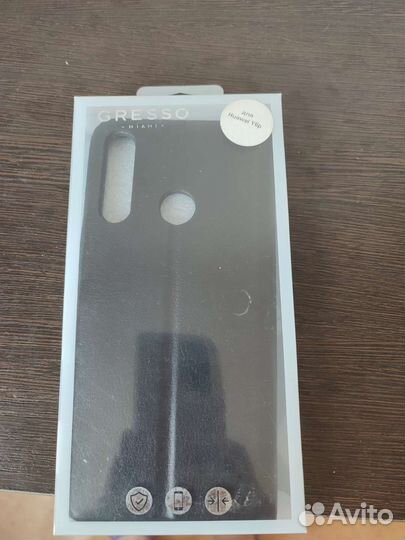 Чехлы на телефон