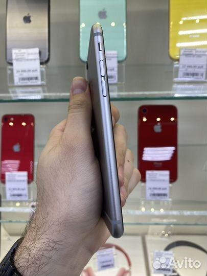 iPhone 6S, 32 ГБ