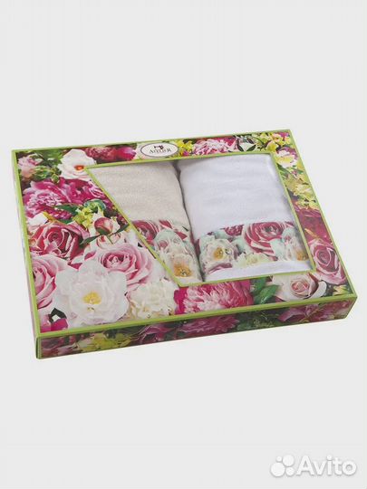 Набор махровых полотенец (новый)